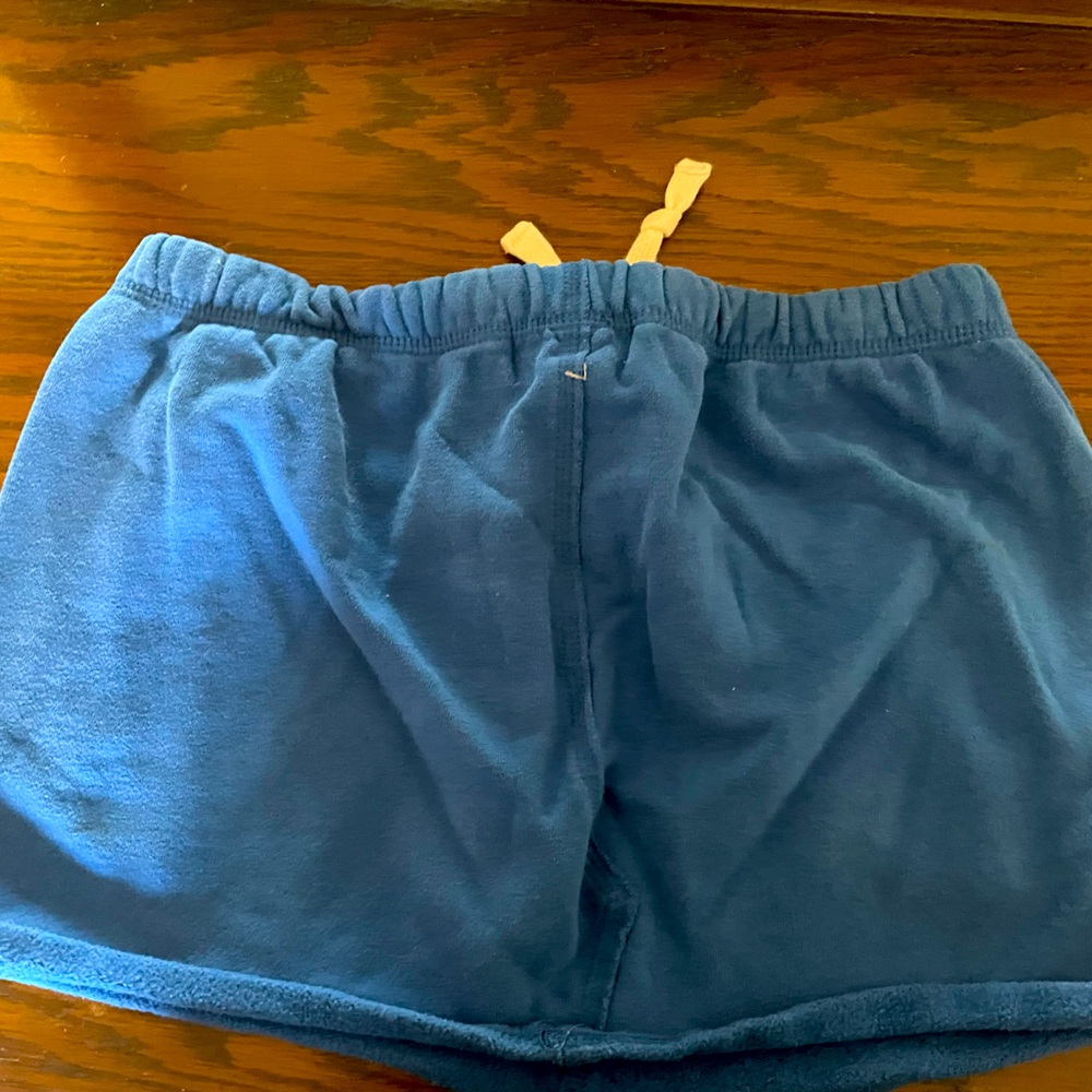 Roots skirt